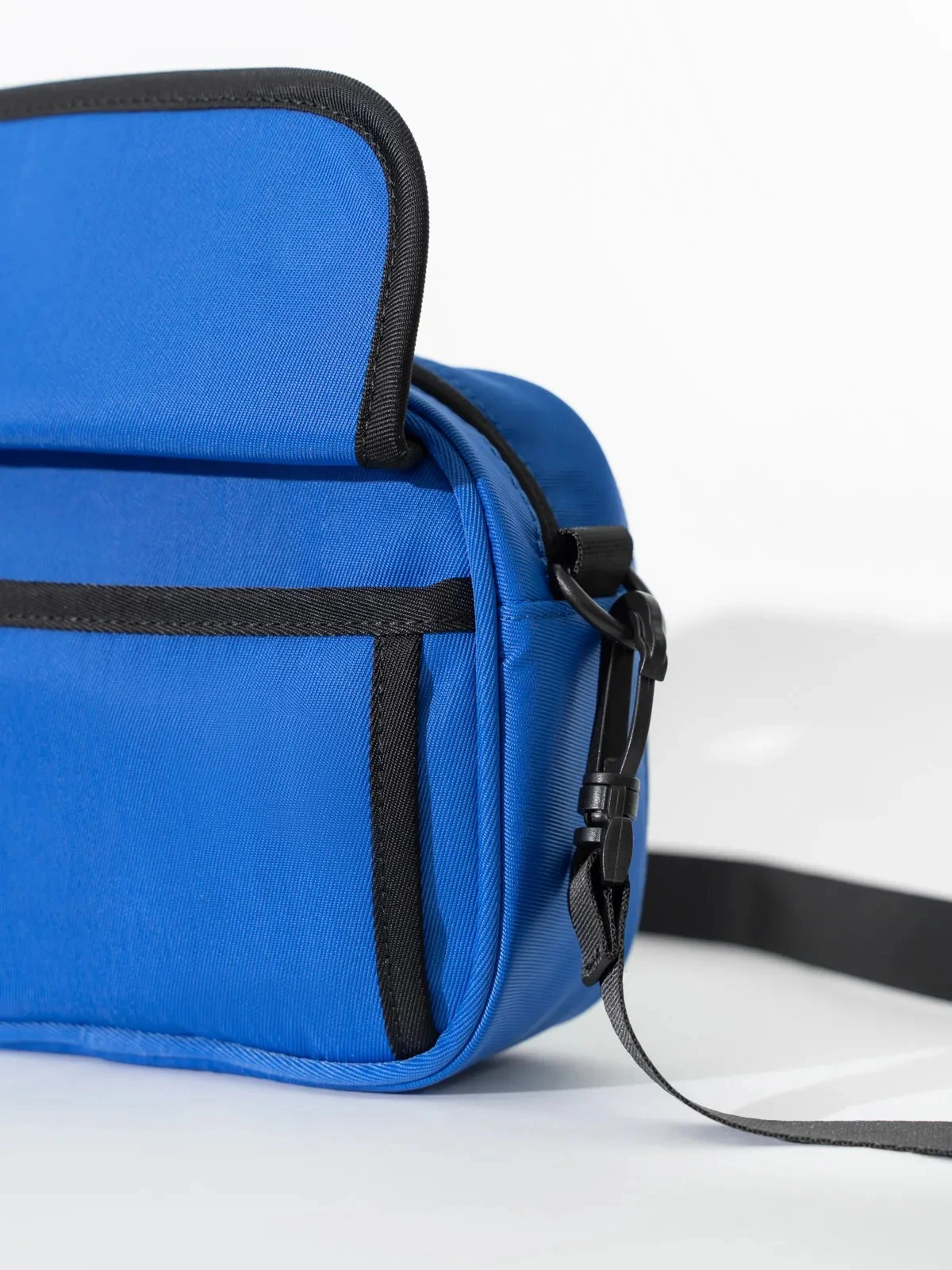 Túi Unisex Đeo Chéo Nắp Nam Châm - Ảnh 4